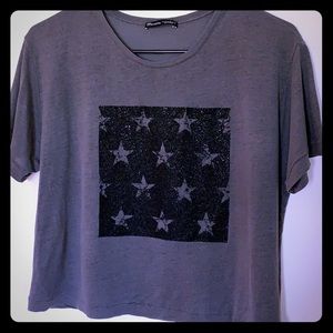 Zara Woman Basics Collection T-Shirt Grey w Stars